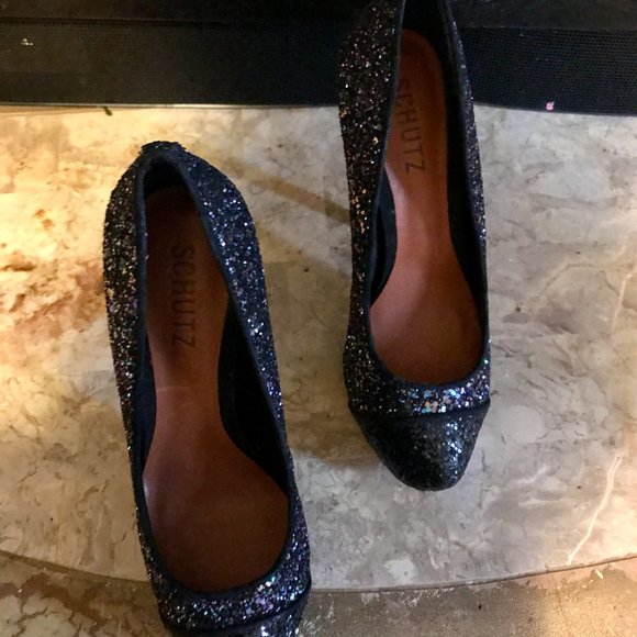 Shultz Shiny Heels Sz 5 - Picture 10 of 16